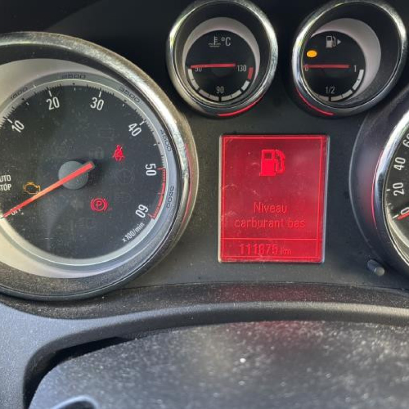 Feu arriere principal gauche (feux) OPEL MERIVA B Photo n°18