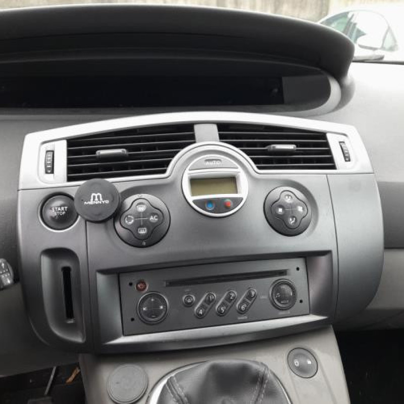 Pedale d'embrayage RENAULT SCENIC 2 Photo n°16