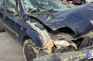 Serrure avant droit RENAULT CLIO 2