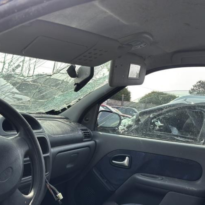 Serrure avant droit RENAULT CLIO 2 Photo n°18