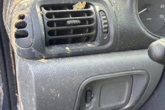 Serrure avant droit RENAULT CLIO 2