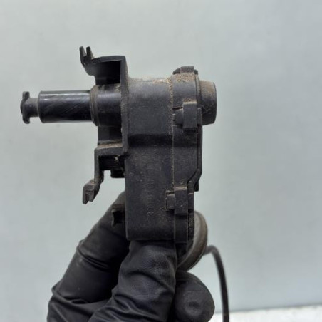 Actionneur verrou trappe d'essence VOLKSWAGEN POLO 5