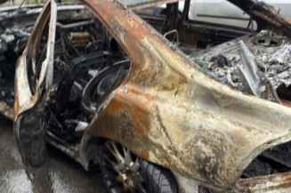 Vase de lave glace VOLVO S 60 1