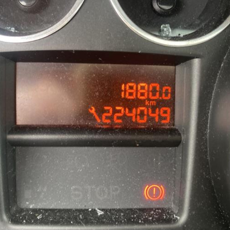 Jante PEUGEOT 308 1 SW Photo n°7