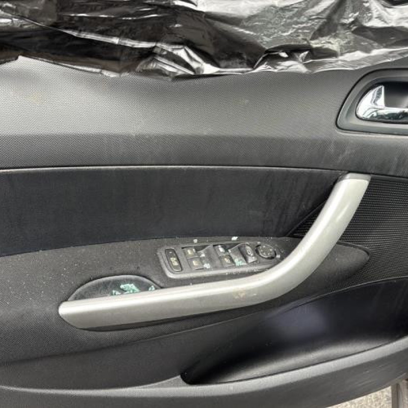 Jante PEUGEOT 308 1 SW Photo n°17