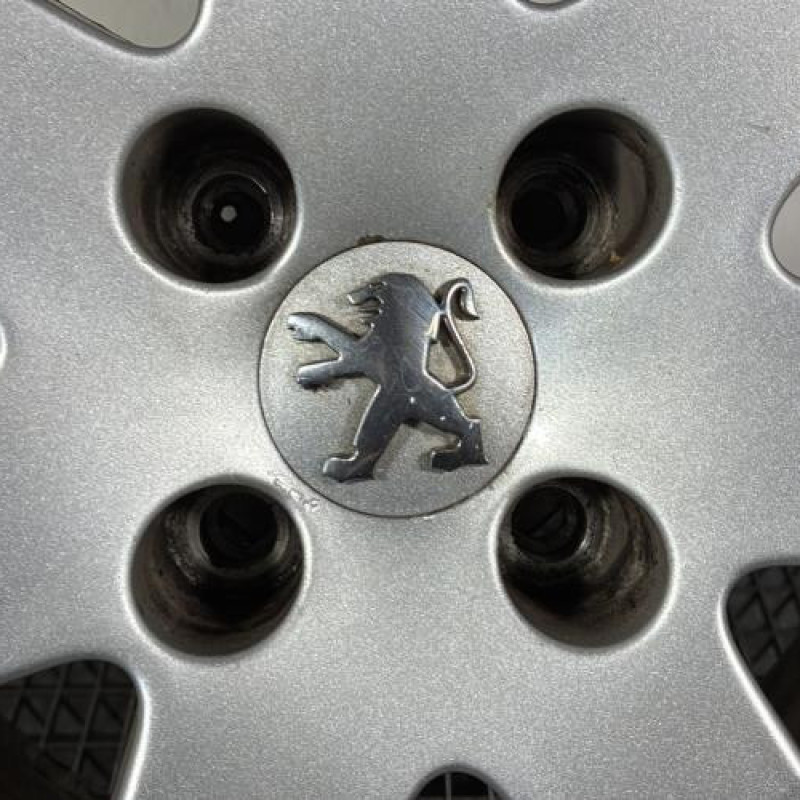 Jante PEUGEOT 308 1 SW Photo n°2