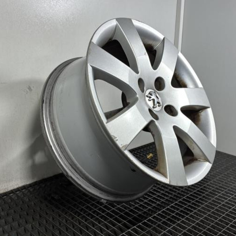 Jante PEUGEOT 308 1 SW Photo n°4