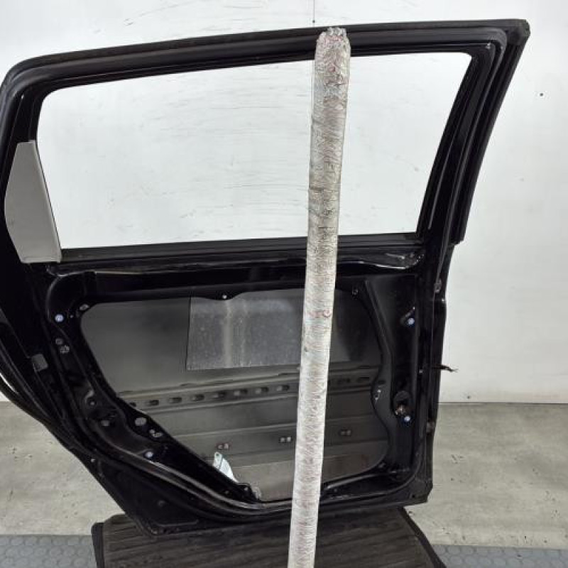 Porte arriere gauche MERCEDES CLASSE B 245 Photo n°4