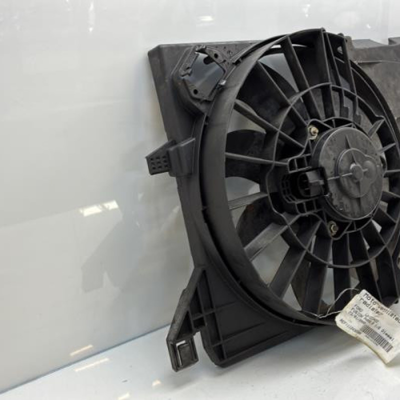 Moto ventilateur radiateur FORD FUSION Photo n°4