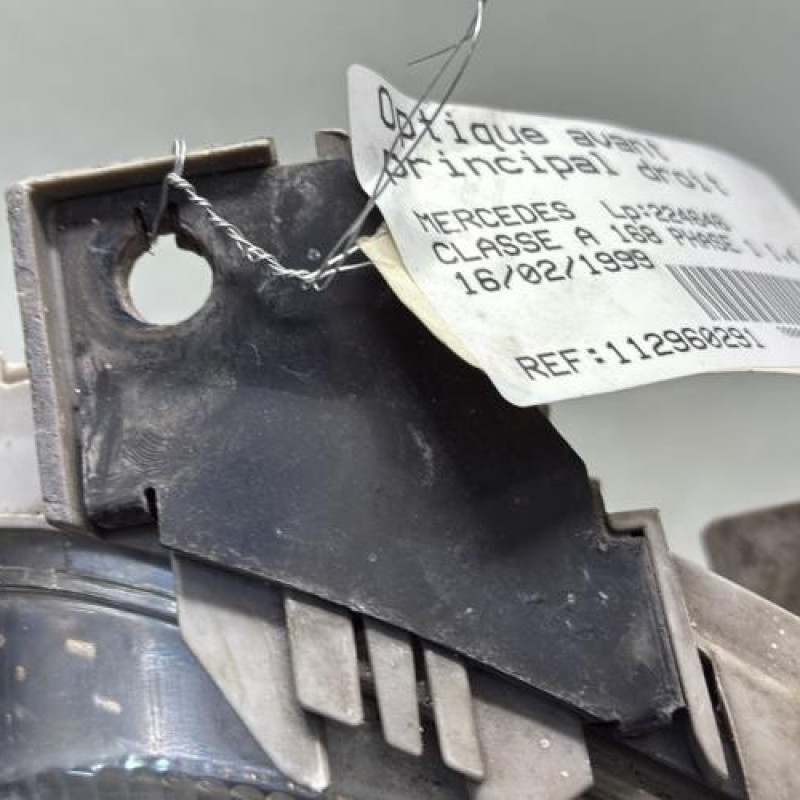 Optique avant principal droit (feux)(phare) MERCEDES CLASSE A 168 Photo n°4