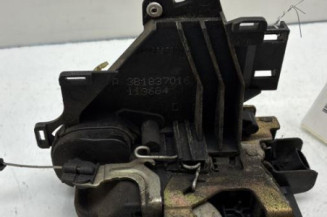 Serrure avant droit VOLKSWAGEN GOLF 4 Photo n°1