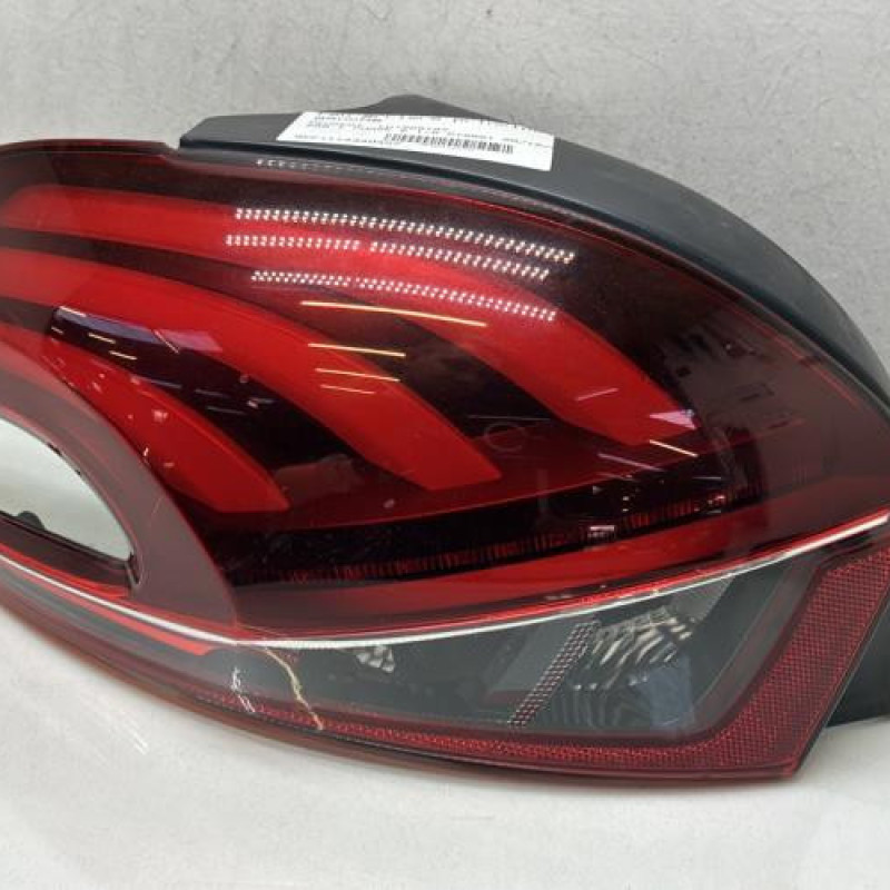 Feu arriere principal gauche (feux) PEUGEOT 208 1 Photo n°1