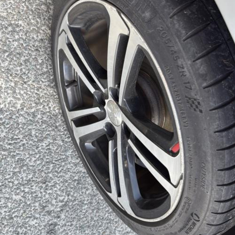 Attache ceinture arriere droit PEUGEOT 208 1 Photo n°19