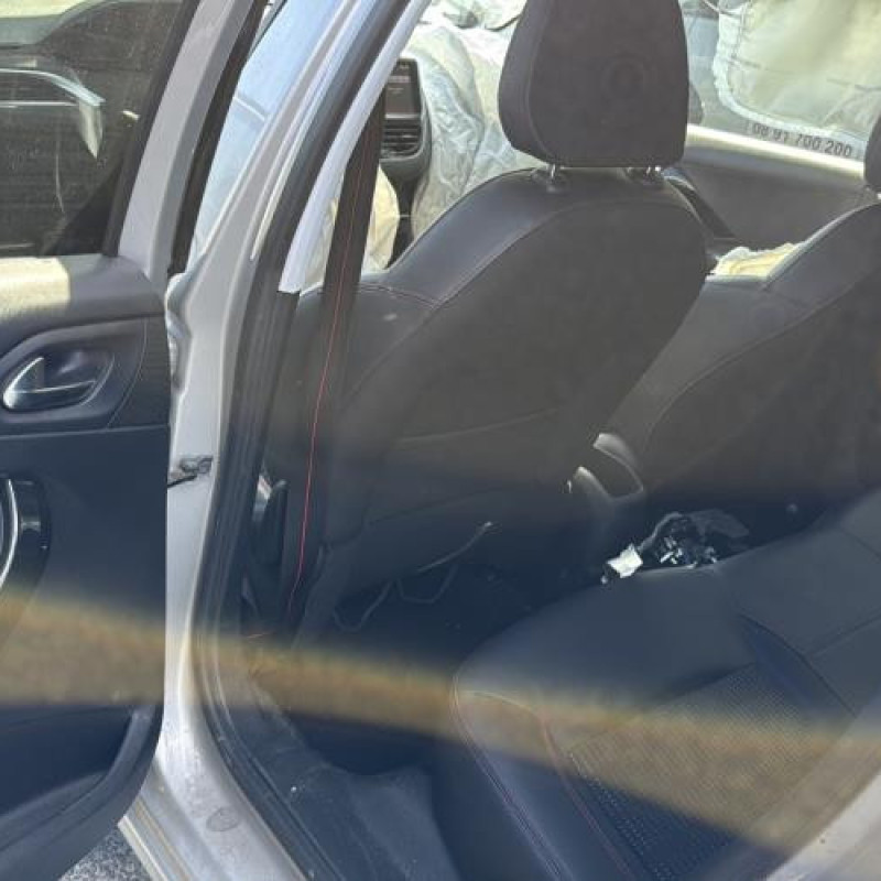 Ceinture arriere droit PEUGEOT 208 1 Photo n°16