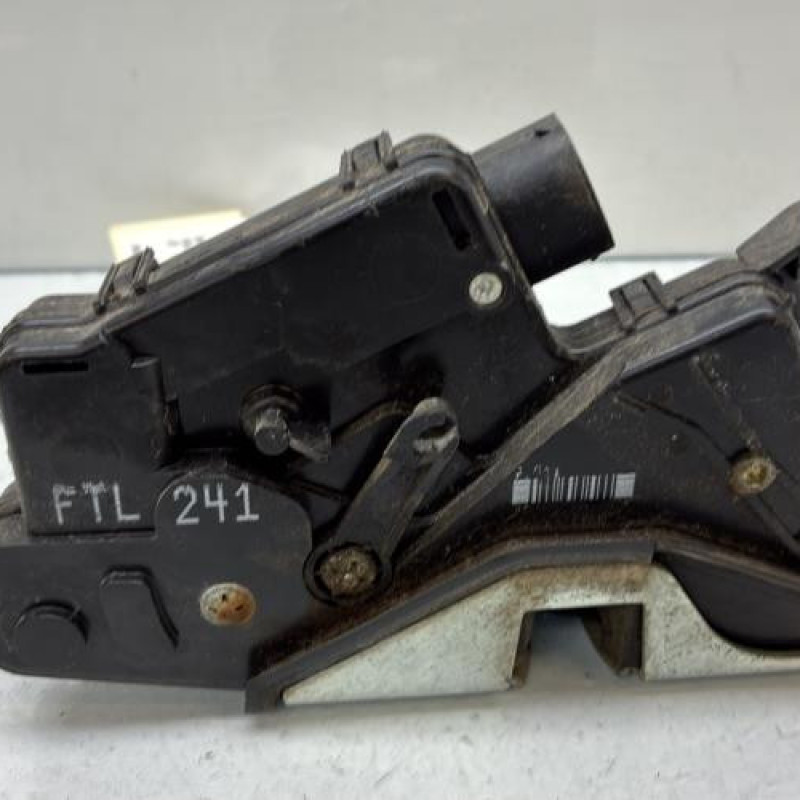 Serrure avant gauche BMW SERIE 3 E46 Photo n°3