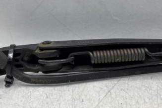 Bras essuie glace avant PEUGEOT 107