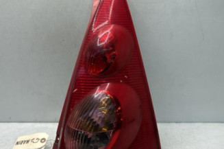 Feu arriere principal droit (feux) PEUGEOT 107 Photo n°1