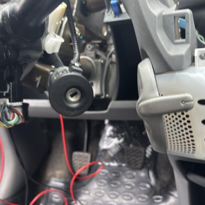 Feu arriere principal gauche (feux) PEUGEOT 107 Photo n°19