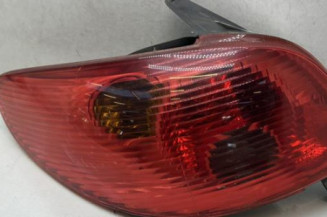 Feu arriere principal gauche (feux) PEUGEOT 206 Photo n°1