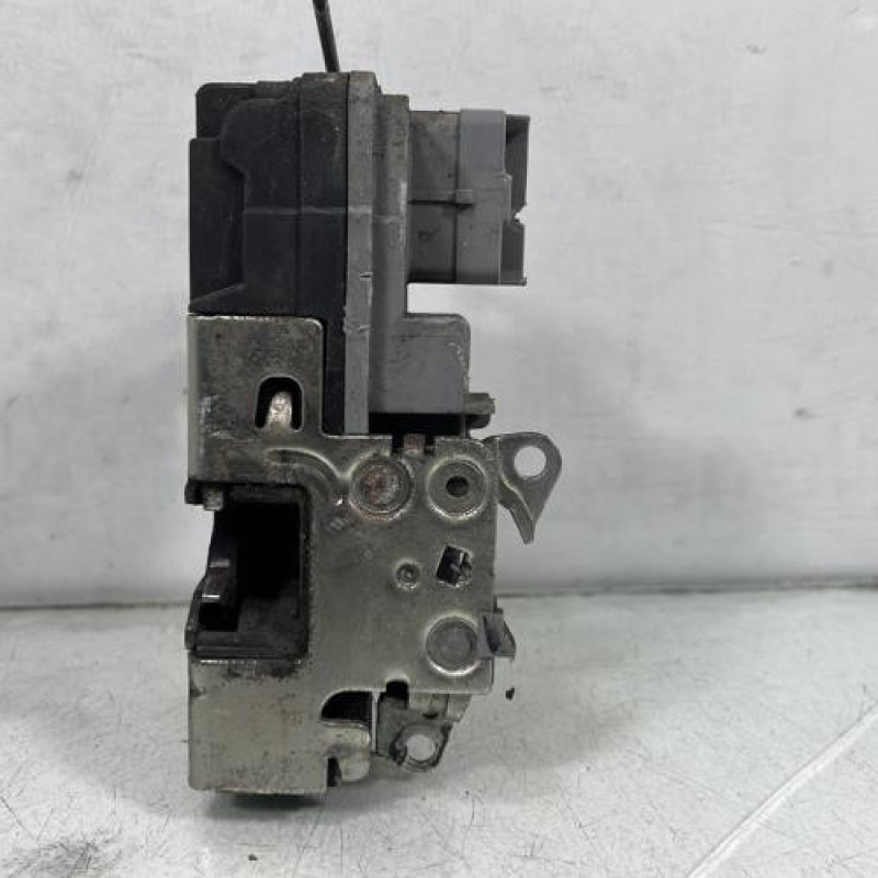 Serrure avant gauche PEUGEOT 206+ Photo n°3