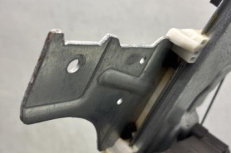 Leve vitre electrique arriere gauche PEUGEOT 208 1