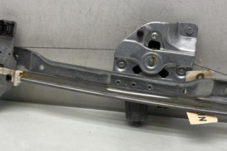 Leve vitre electrique avant droit PEUGEOT 208 1 Photo n°1