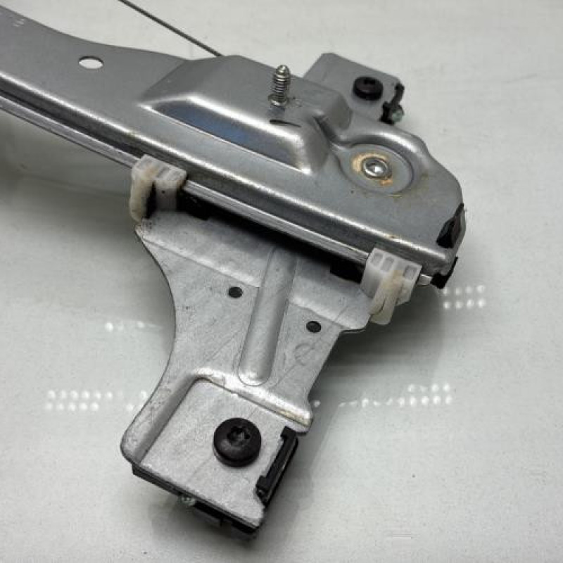Leve vitre electrique avant droit PEUGEOT 208 1 Photo n°6