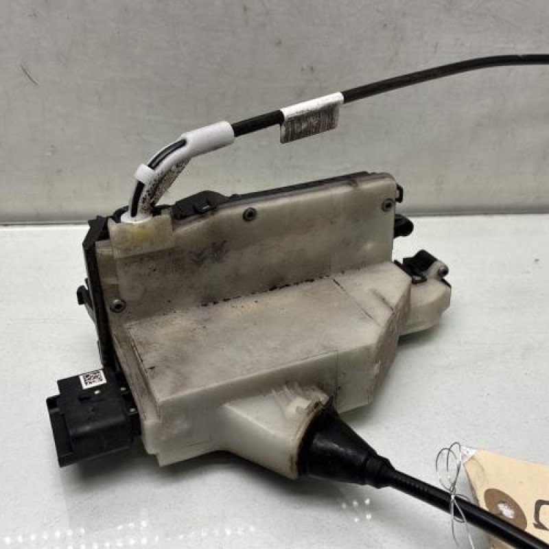 Serrure avant droit PEUGEOT 208 1 Photo n°3