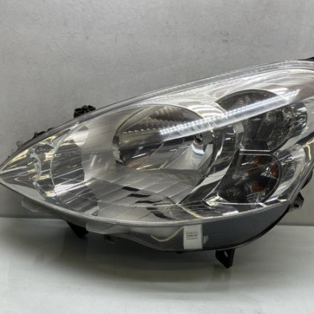 Optique avant principal gauche (feux)(phare) PEUGEOT PARTNER 2 Photo n°1