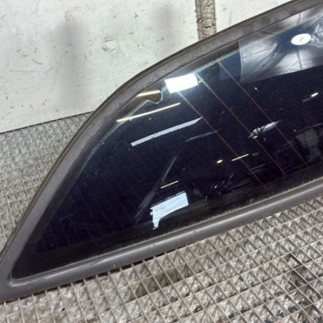 Custode arriere droit FORD MONDEO 3