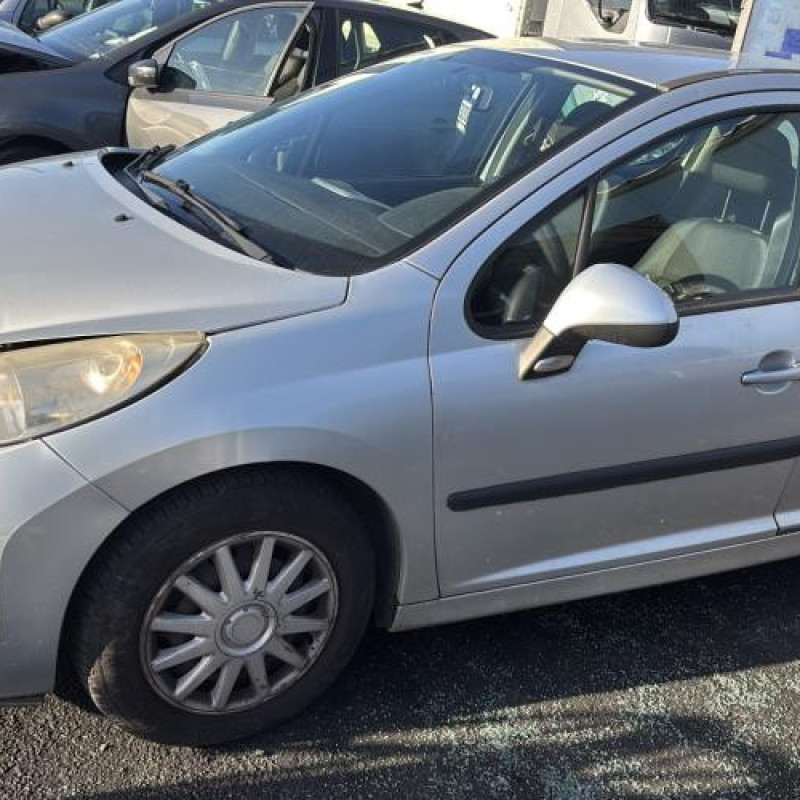 Vitre avant droit PEUGEOT 207 Photo n°18