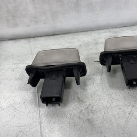 Eclairage de plaque PEUGEOT 207