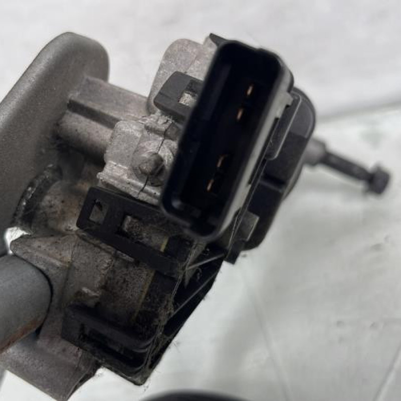 Moteur essuie glace avant PEUGEOT 207 Photo n°3