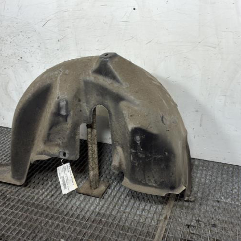 Pare boue arriere gauche PEUGEOT 207 Photo n°3