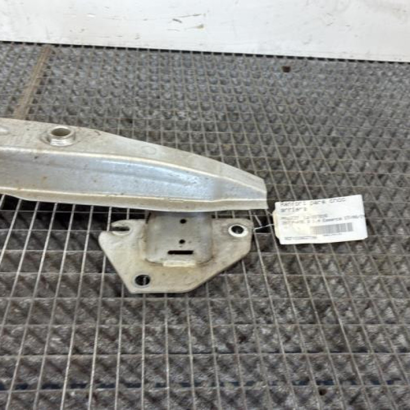 Renfort pare choc arriere (traverse) PEUGEOT 207 Photo n°3