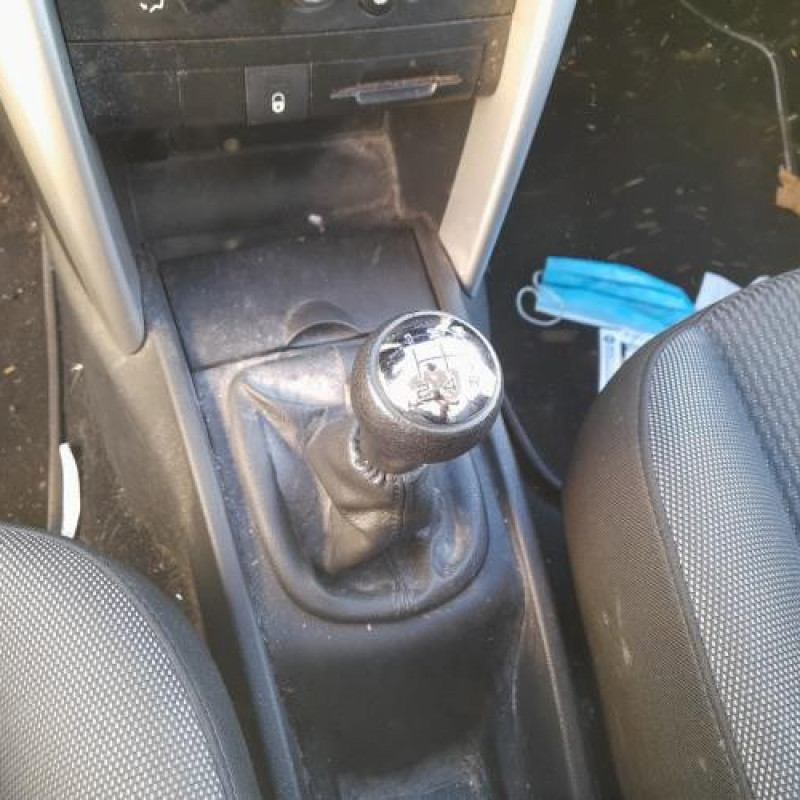 Siege avant droit PEUGEOT 207 Photo n°8