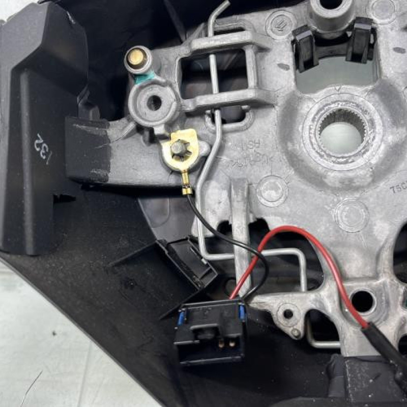 Volant PEUGEOT 207 Photo n°3