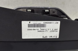 Ecran GPS PEUGEOT 208 2