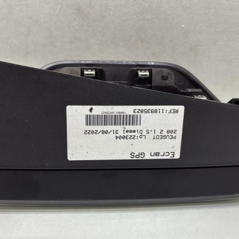 Ecran GPS PEUGEOT 208 2 Photo n°4