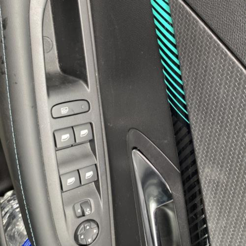 Moteur essuie glace arriere PEUGEOT 208 2 Photo n°11