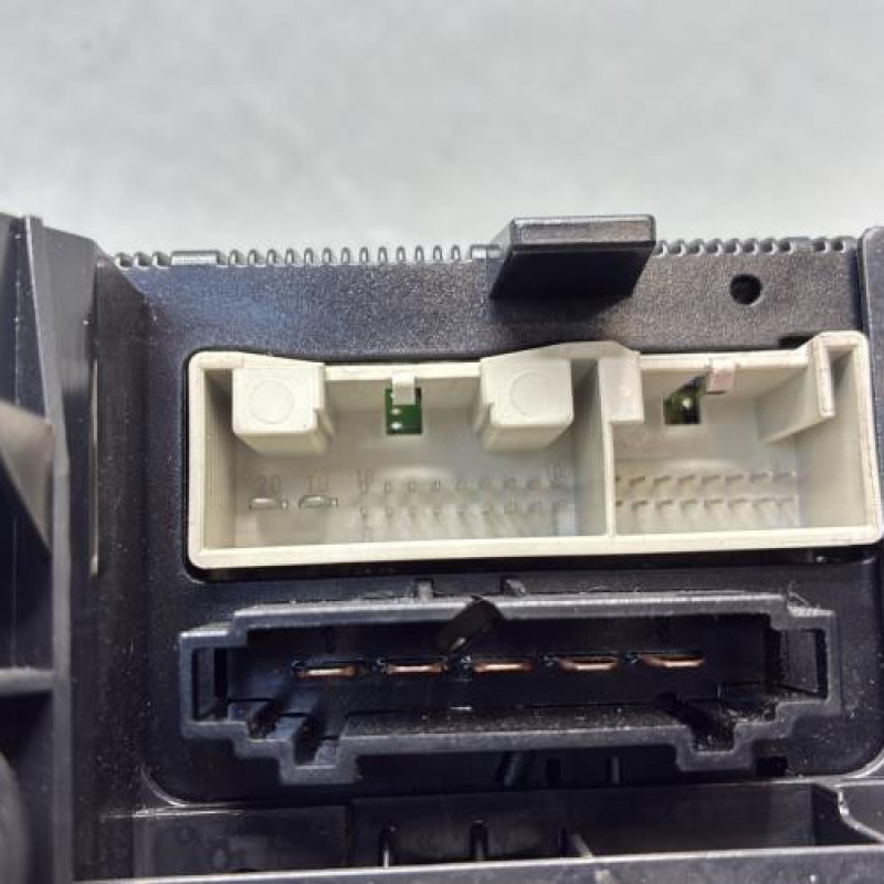 Commande chauffage VOLKSWAGEN TOURAN 1 Photo n°3