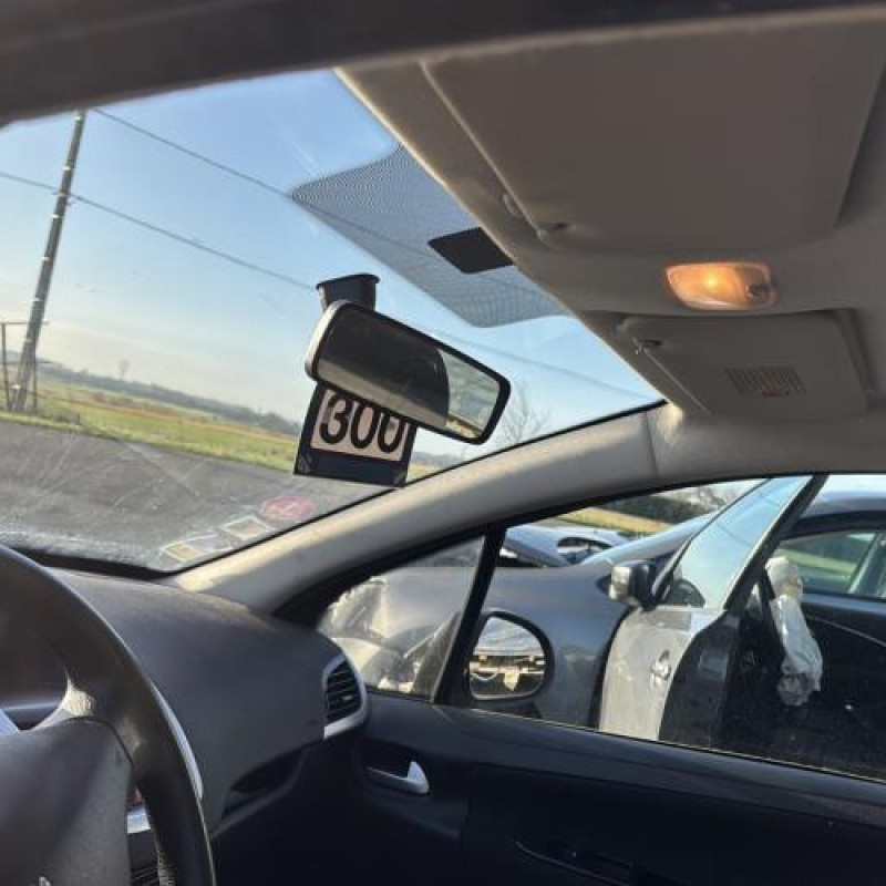 Anti brouillard droit (feux) PEUGEOT 207 Photo n°18