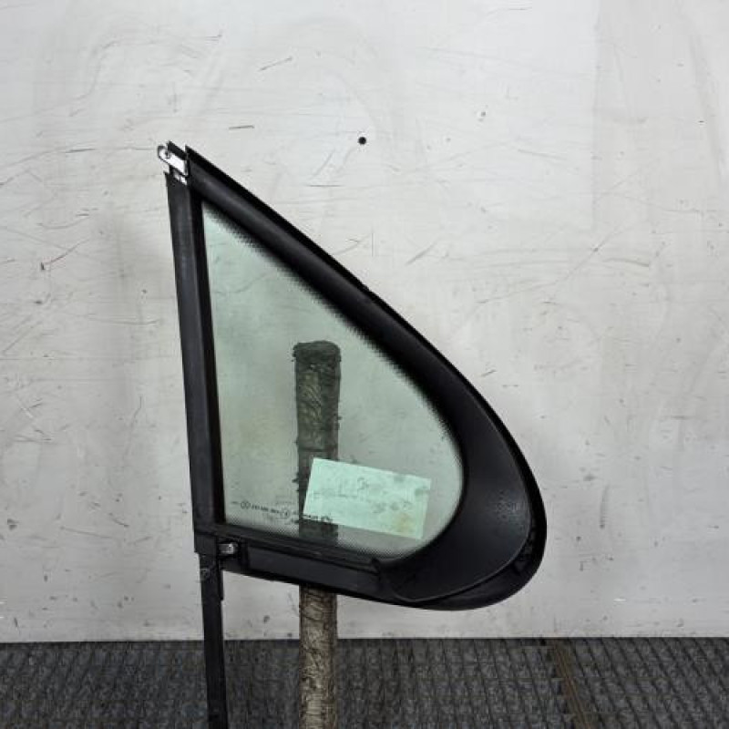 Custode avant gauche (porte) PEUGEOT 207 Photo n°4