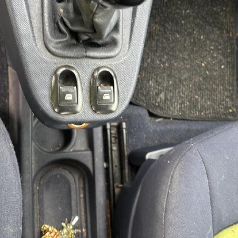 Moteur PEUGEOT 1007 Photo n°20