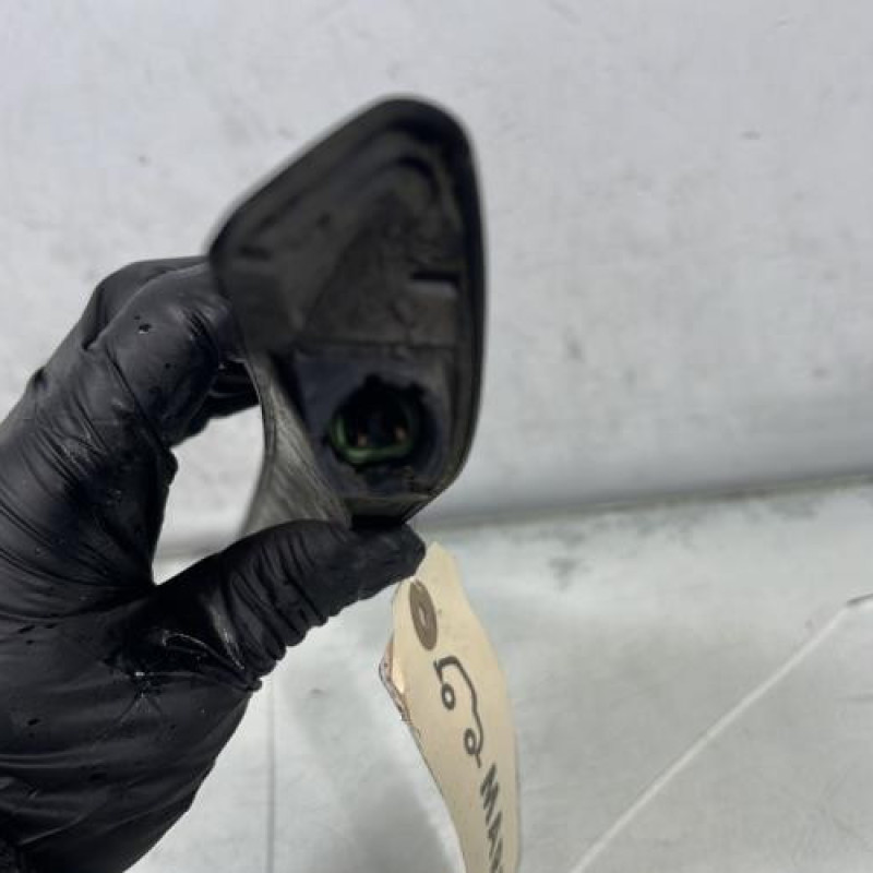 Feu arriere stop central RENAULT CLIO 2 Photo n°3