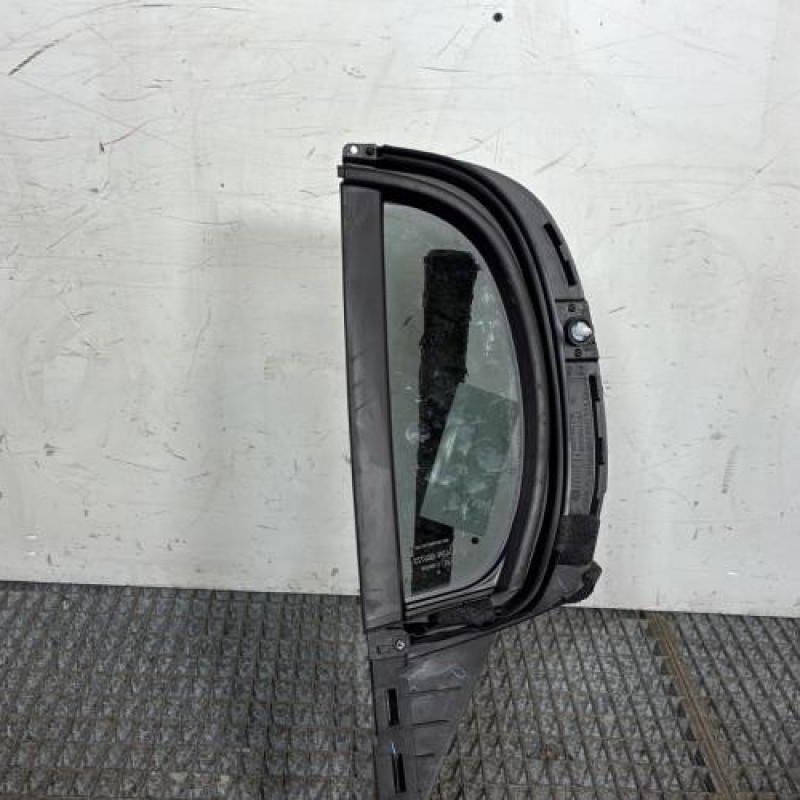 Custode arriere droit (porte) PEUGEOT 208 2 Photo n°4