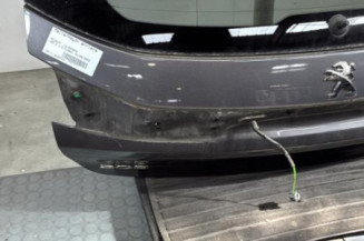 Malle/Hayon arriere PEUGEOT 208 2