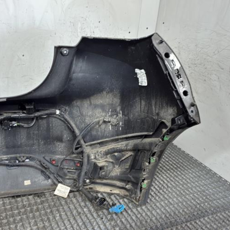 Pare choc arriere PEUGEOT 208 2 Photo n°4