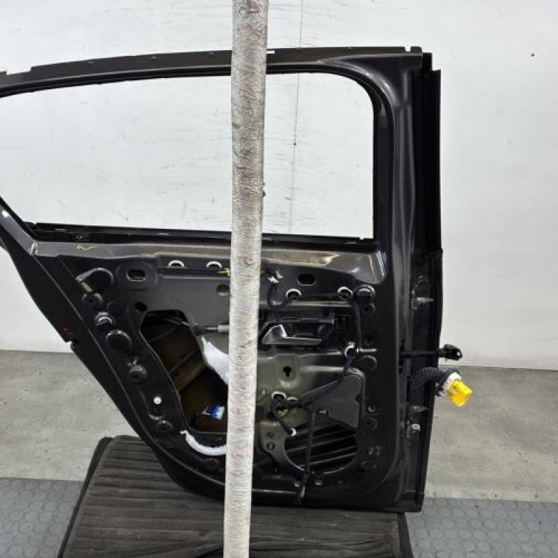 Porte arriere gauche PEUGEOT 208 2 Photo n°6