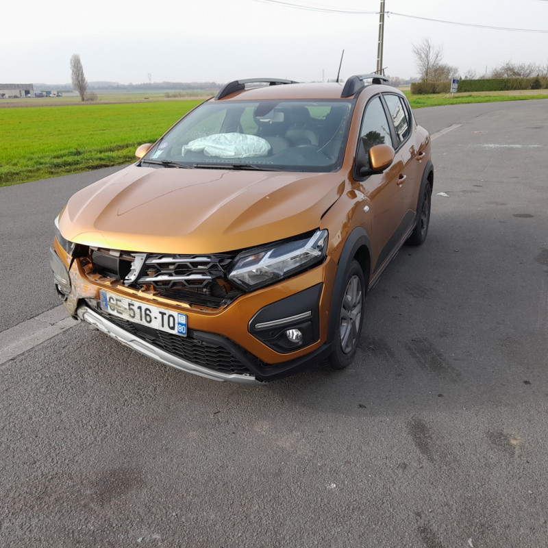 DACIA SANDERO 3 STEPWAY 1.0i - 12V TURBO TCE 90 Photo n°1